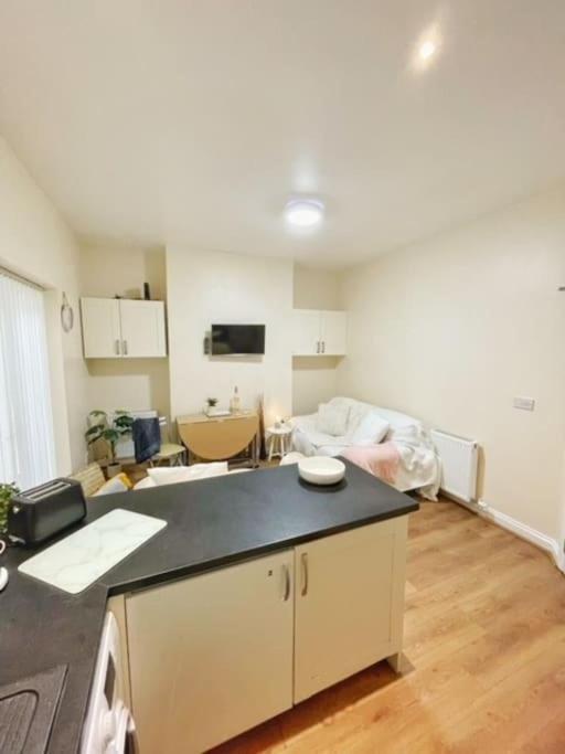 5 Bedroom, Sleeps 9 - Base To Explore Liverpool And Beyond Exteriér fotografie